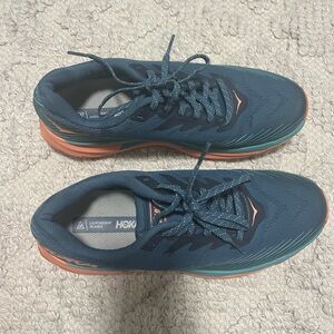 GREAT condition HOKA ONE ONE Torrent 2 Running sneakers